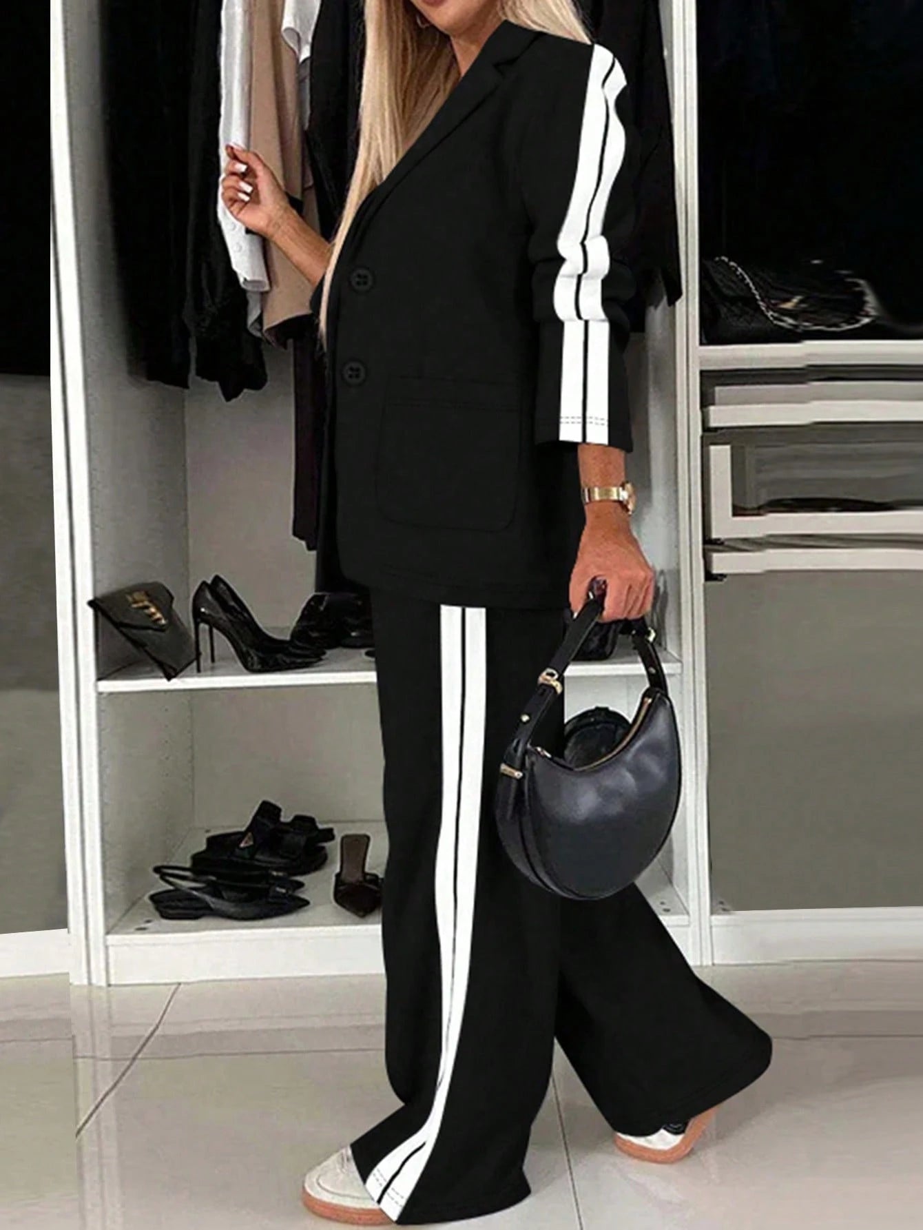 Twee-Delig Pak met sportieve Strepen - Classy & Comfy