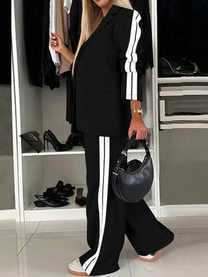 Twee-Delig Pak met sportieve Strepen - Classy & Comfy