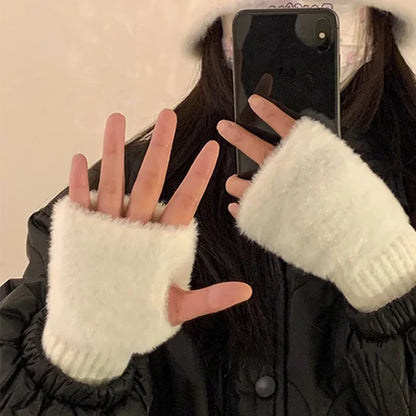Fuzzy Warme Fingerless Handschoenen - By Vivi's Fashion