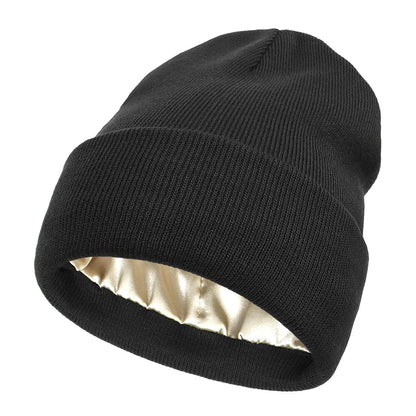 Zwarte Beanie met Zijden Voering - Beschermt je Haar & Houdt je Warm